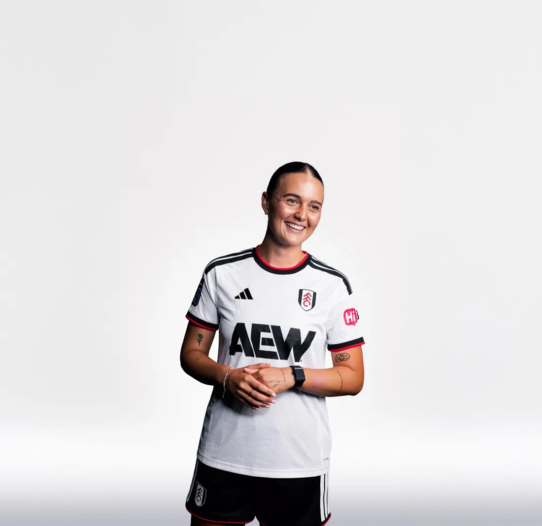 Jade Bradley in Fulham FC Women kit